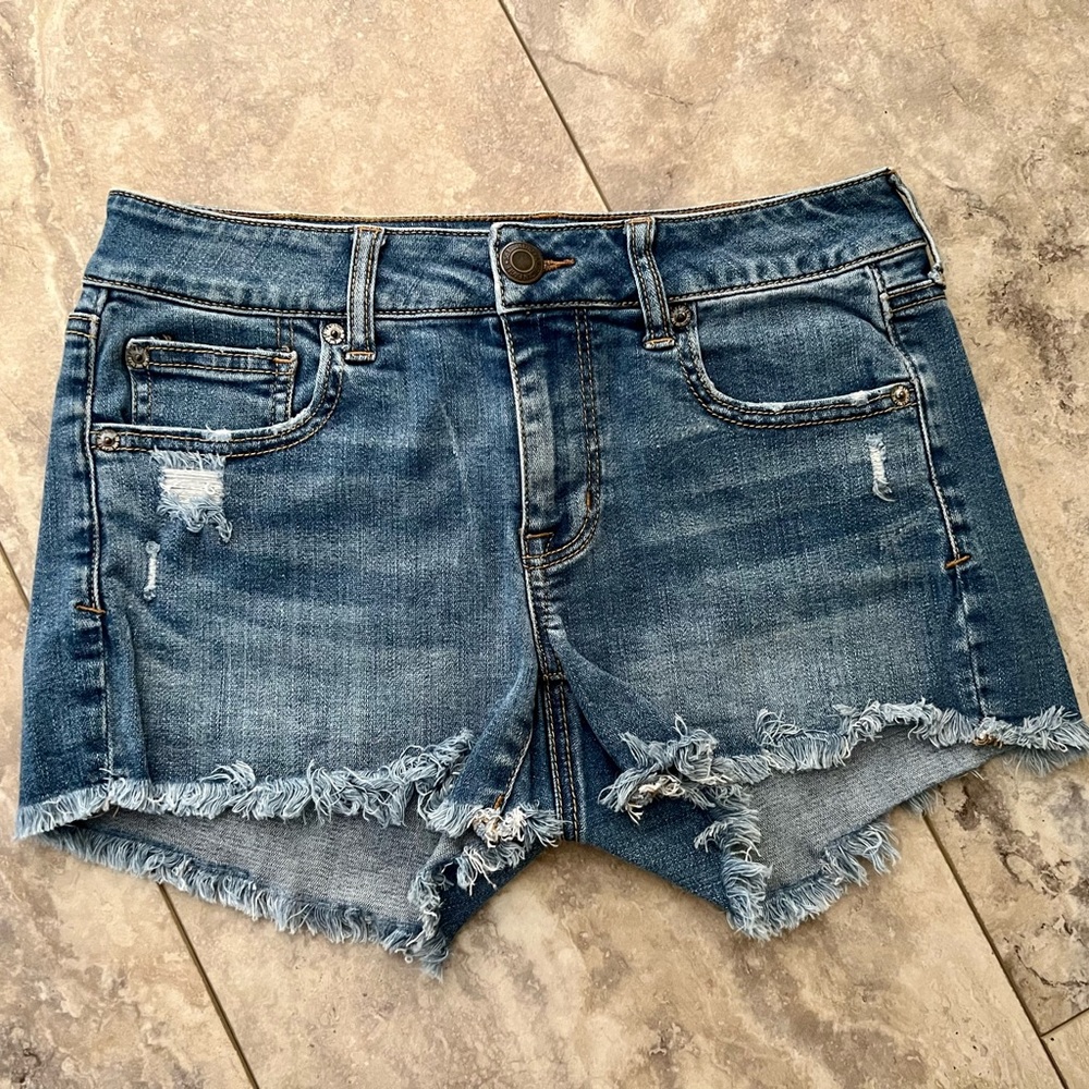 American Eagle Super Stretch Shortie Sz 4